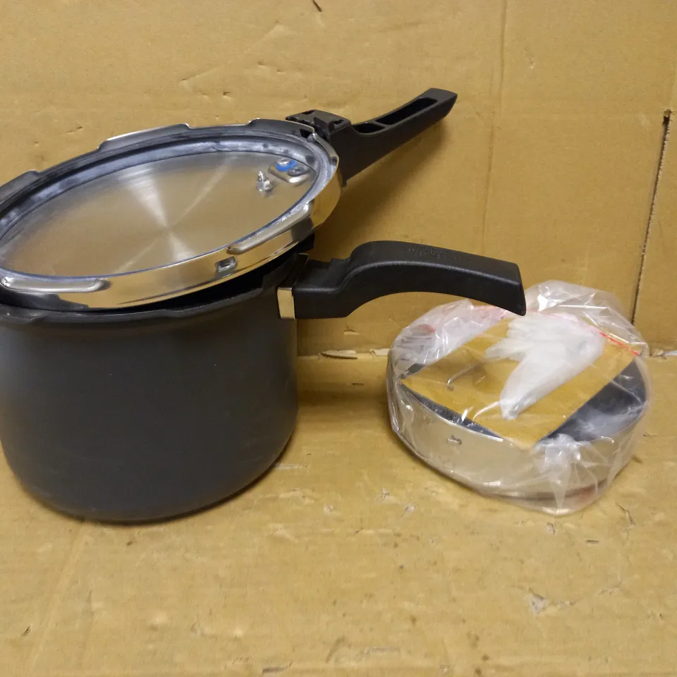PRESTIGE SMART PLUS 6L PRESSURE COOKER 