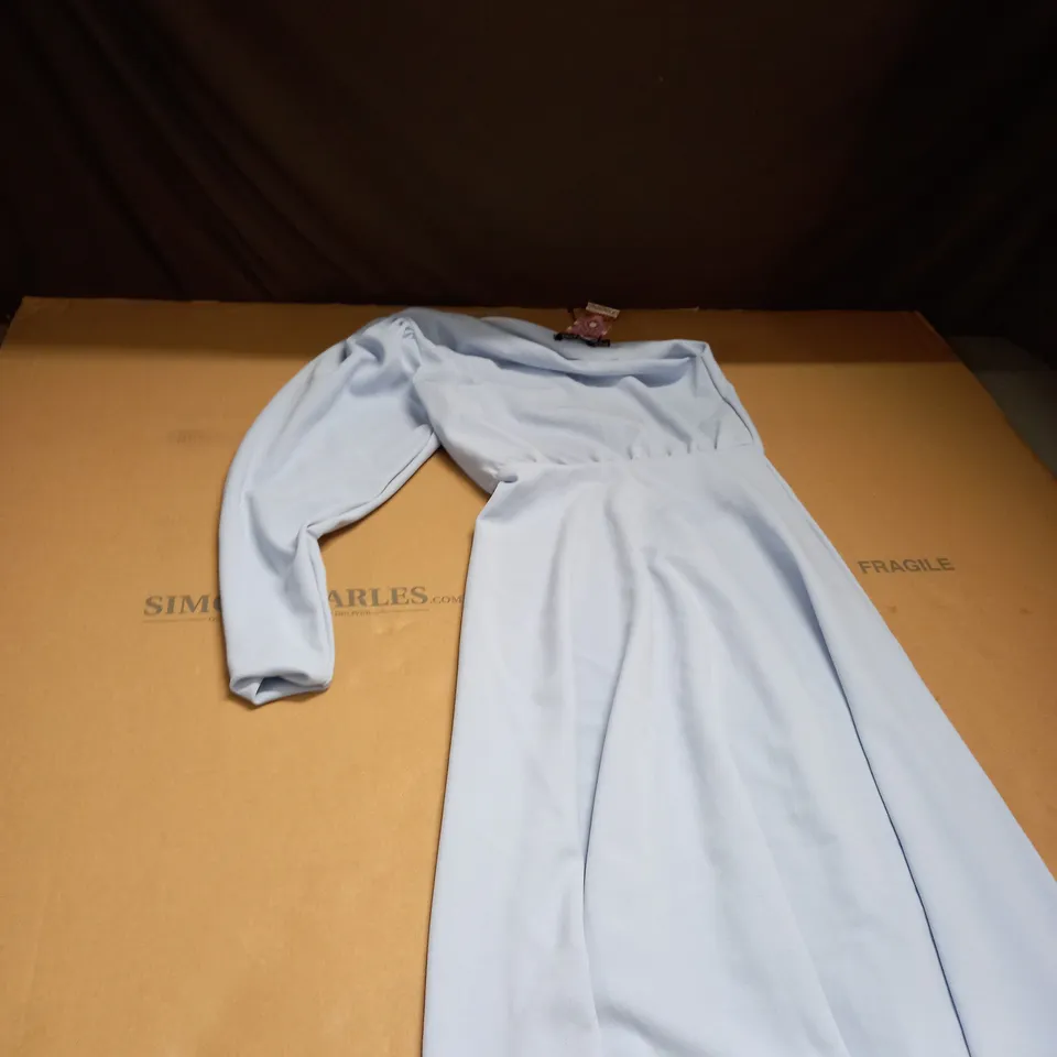 ASYMETRIC PUFF SLEVE MIDI SKATER DRESS IN LIGHT BLUE SIZE 8