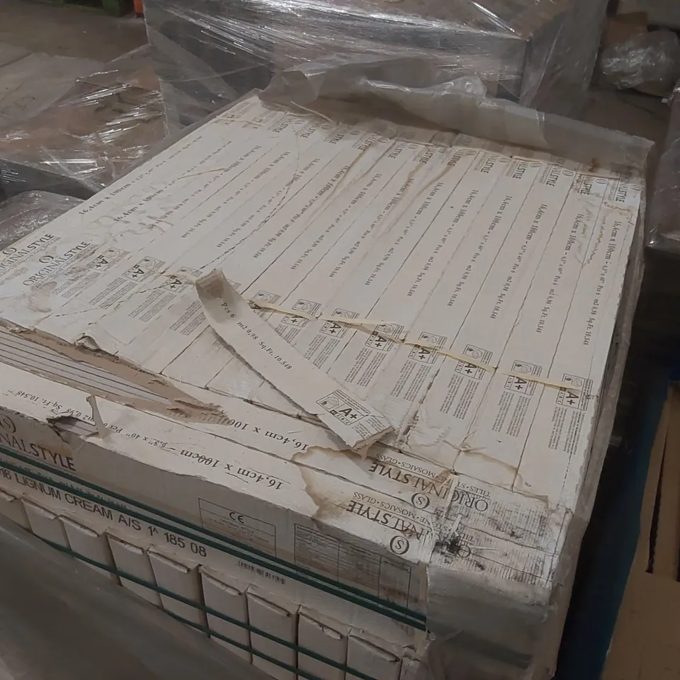 PALLET CONTAINING APPROXIMATELY 88x BOXES OF 6pcs LIGNUM CREAM SLIP RESISTANT 16.4 x 100cm TILES