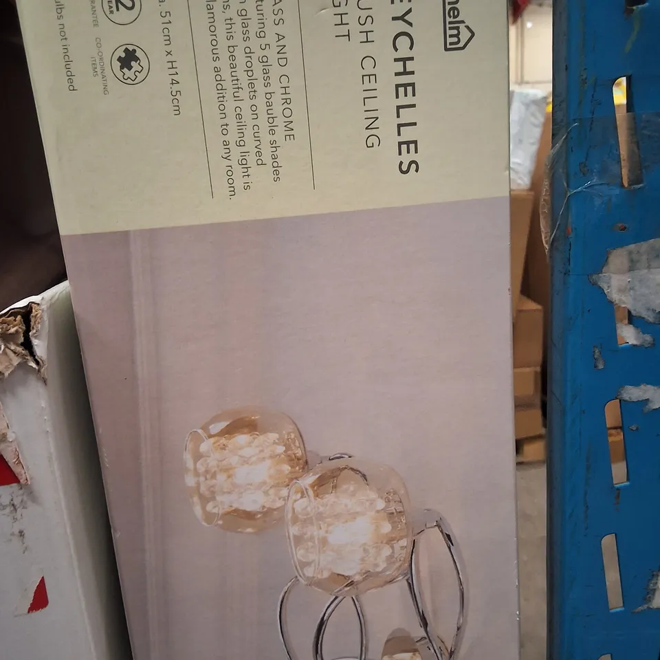 BOXED DUNELM GLASS & CHROME FLUSH FLUSH CEILING LIGHT