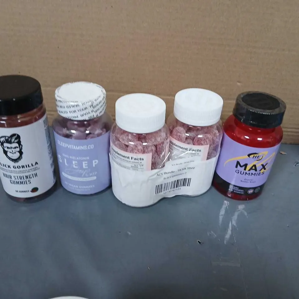 APPROXIMATELY 14 ASSORTED VITAMIN GUMMIES & DIETARY SUPPLEMENTS – MIXED BRANDS