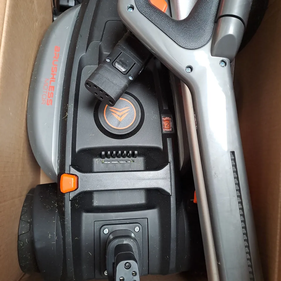 BOXED YARD FORCE IFLEX 12V MOWER & GRASS TRIMMER -COLLECTION ONLY