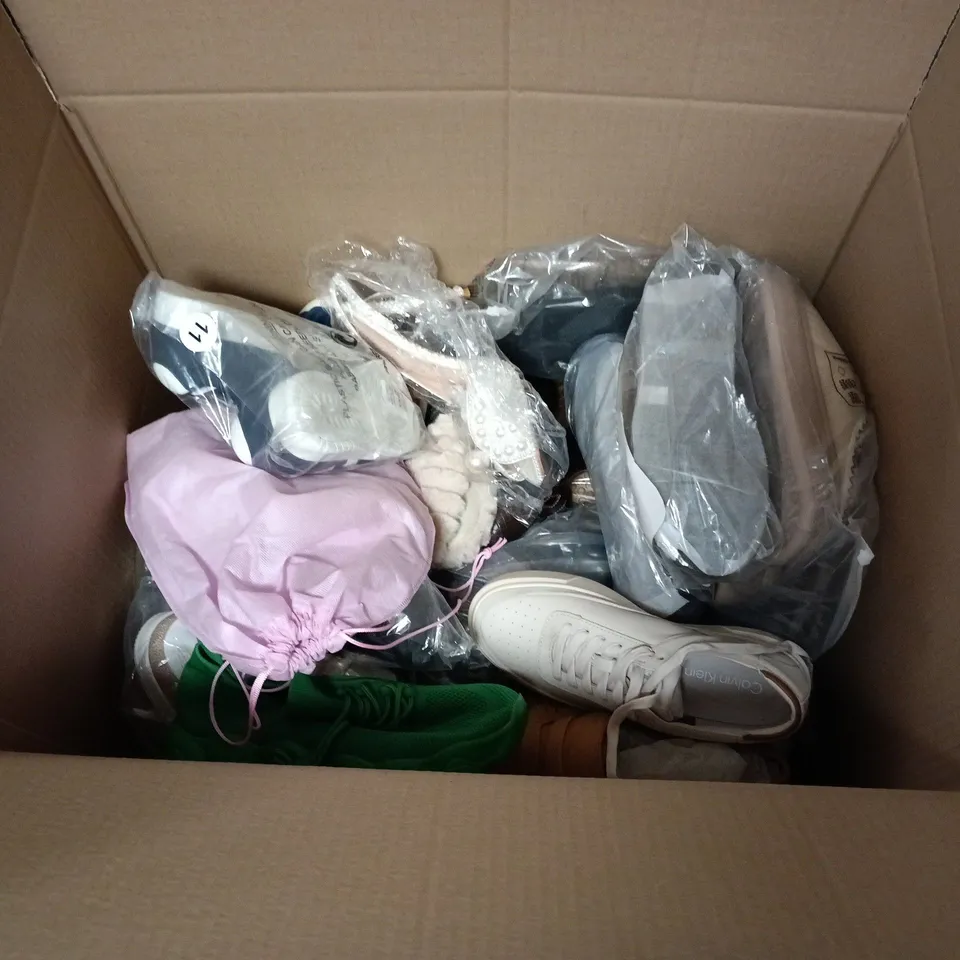 LOT OF APPROXIMATELY 20 ASSORTED PAIRS OF SHOES AND TRAINERS IN VARIOUS SIZES