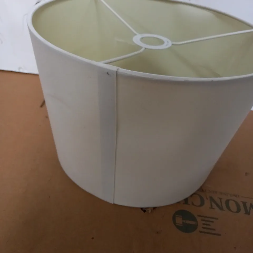 WHITE ROUND LAMP SHADE
