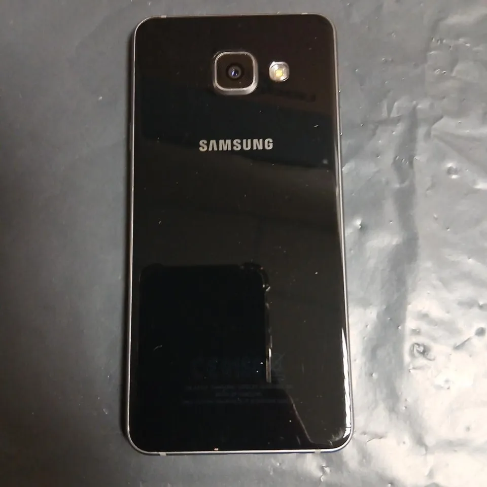 SAMSUNG GALAXY A3 SMARTPHONE – BLACK