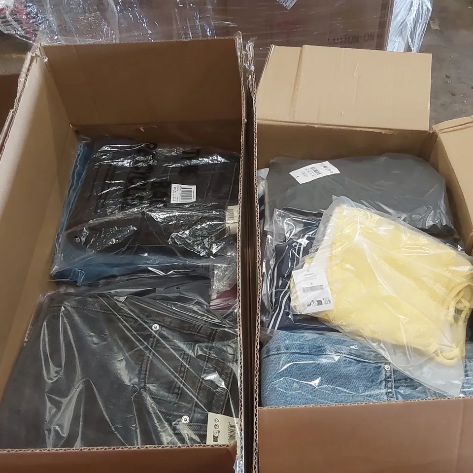 PALLET CONTAINING A LARGE QUANTITY OF BRAND NEW ASSORTED PRODUCTS INCLUDING: JEANS, JUMPERS, BIKINIS, SHIRTS, PARKA COAT ECT