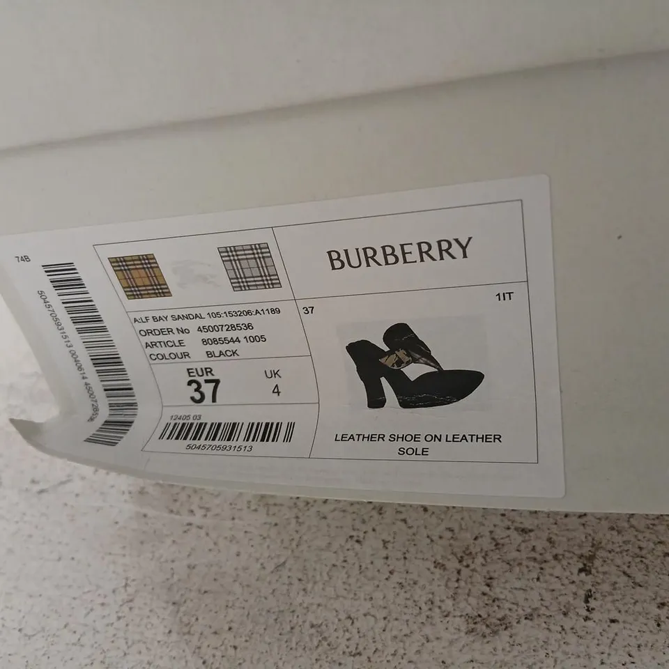 BURBERRY LEATHER SANDALS ON LEATHER SOLE – BLACK, UK4 (EU37), BUCKLE STRAP