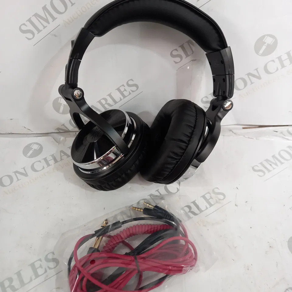 BOXED ONEODIO 10 STUDIO DJ HEADPHONES 