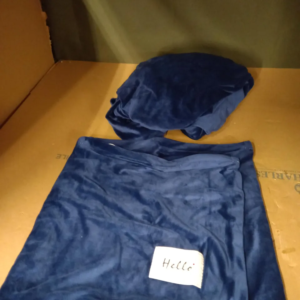 BLUE VELVET BEDSHEET AND 2 PILLOW CASES 