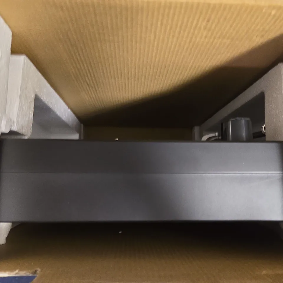BOXED LENCO L-3809BK DIRECT DRIVE TURNTABLE 