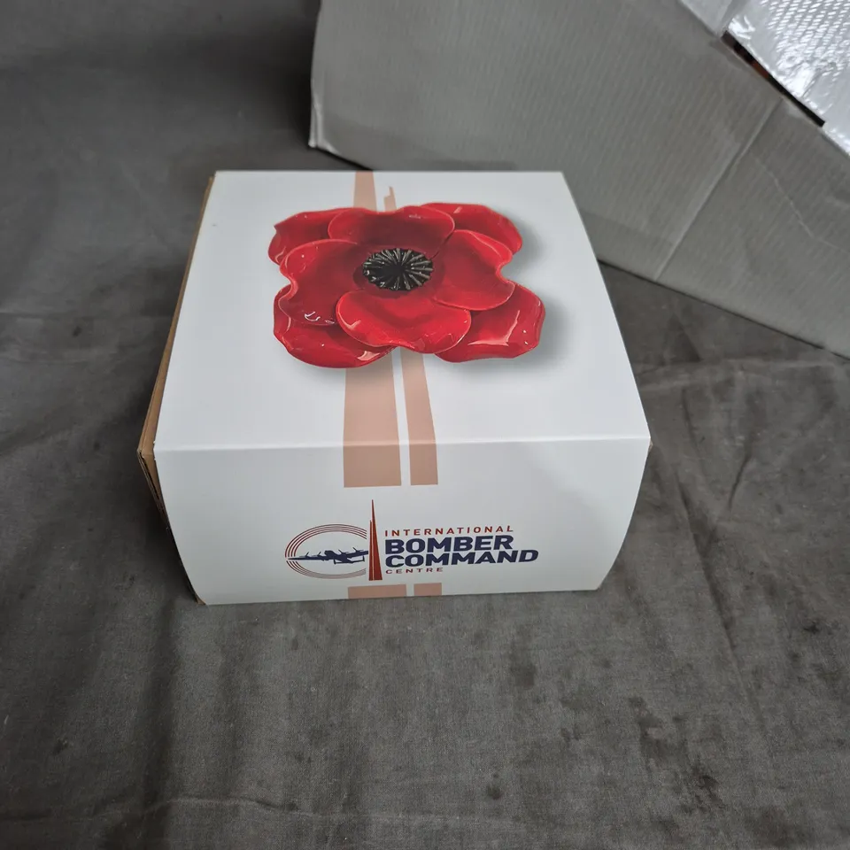 INTERNATIONAL BOMBER COMMAND CENTRE COMMEMORATIVE BOX WITH POPPY MOTIF