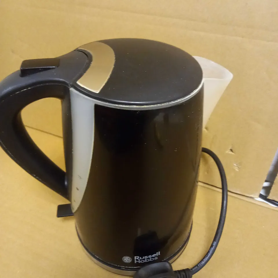 RUSSEL HOBBS ELECTRIC KETTLE