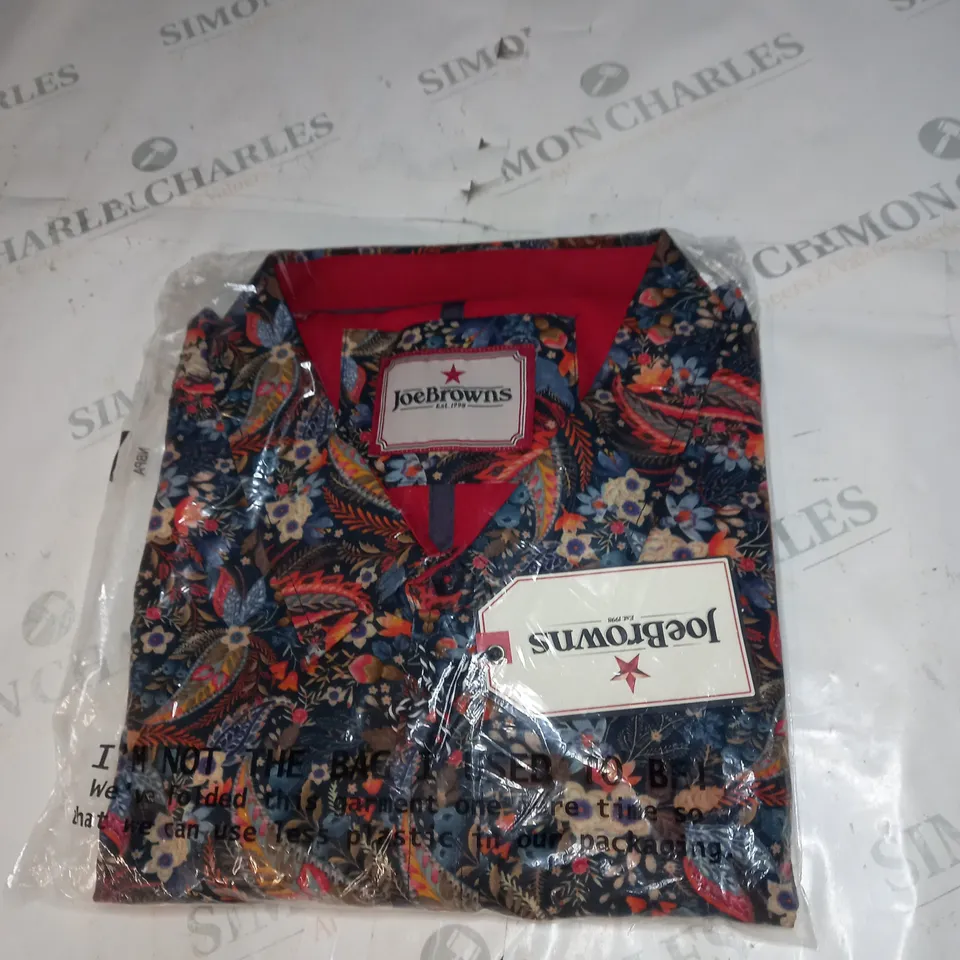 BAGGED JOE BROWNS BUTTONED SHIRT SIZE 5XL