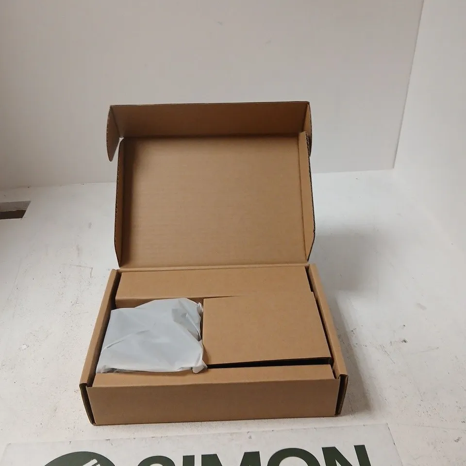 ROBUSTEL INDUSTRIAL DUAL SIM CELLULAR VPN ROUTER R1520-4L – BOXED