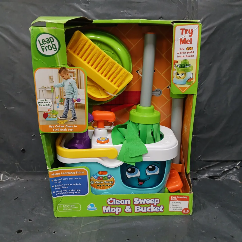 LEAP FROG SWEEP MOP & BUCKET 