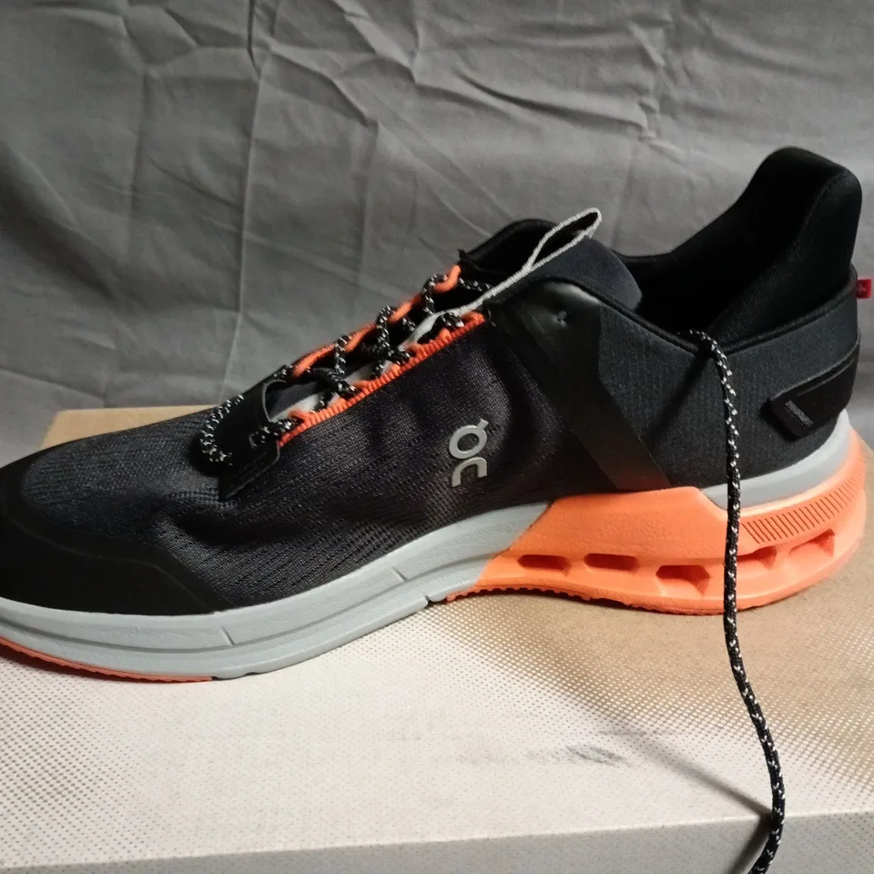 ON CLOUDNOVA FLUX RUNNING SHOES – BLACK/FLAME, UK 8 (EU 42 / US 8.5) 