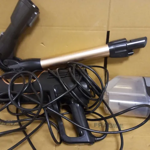 SHARK UPRIGHT VACUUM CLEANER