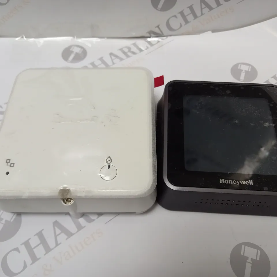 BOXED HONEYWELL LYRIC T6 SMART THERMOSTAT