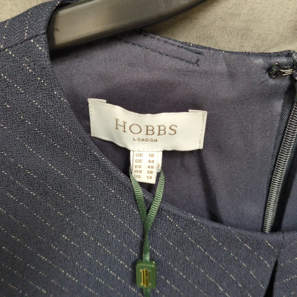 HOBBS LONDON NAVY PINSTRIPE SLEEVELESS DRESS – UK SIZE 18