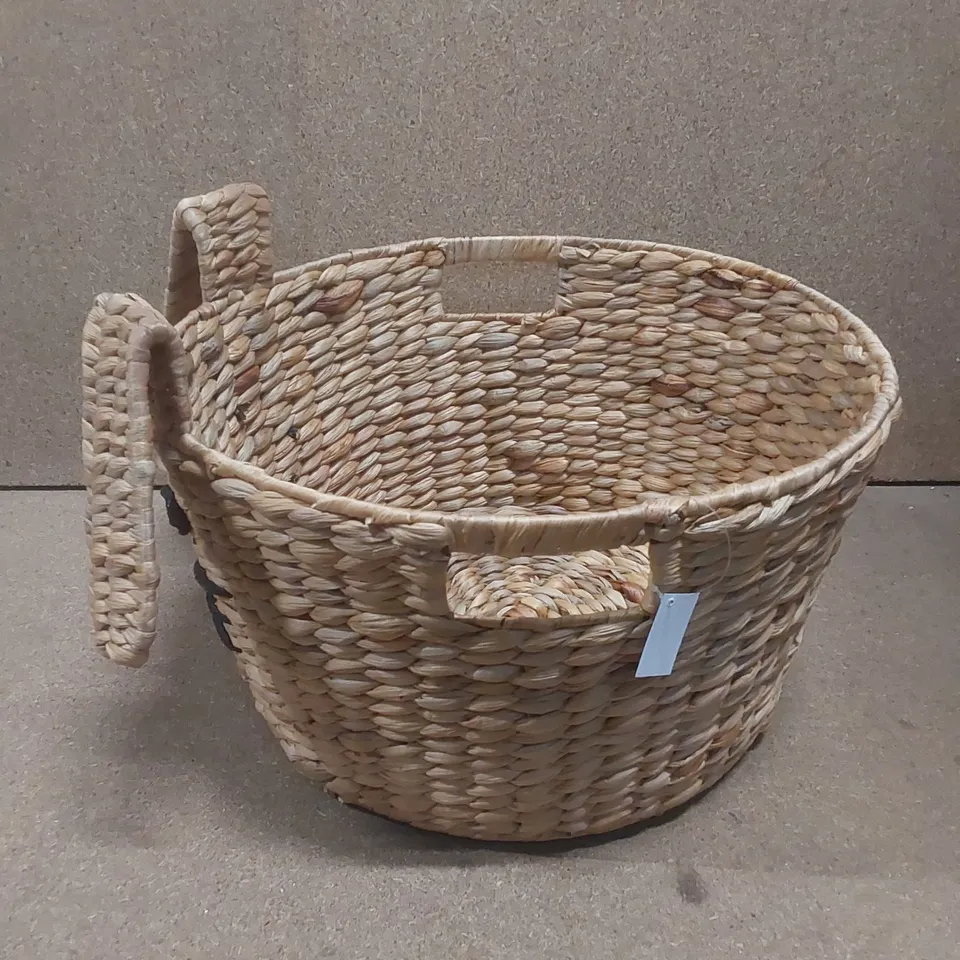 BOXED RABBIT STORAGE BASKET 