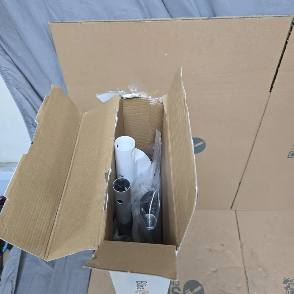 BLISS AND BEYOND 5 IN 1 HOUSEHOLD CLEANING FLIP FLOP MOP SET BOXED