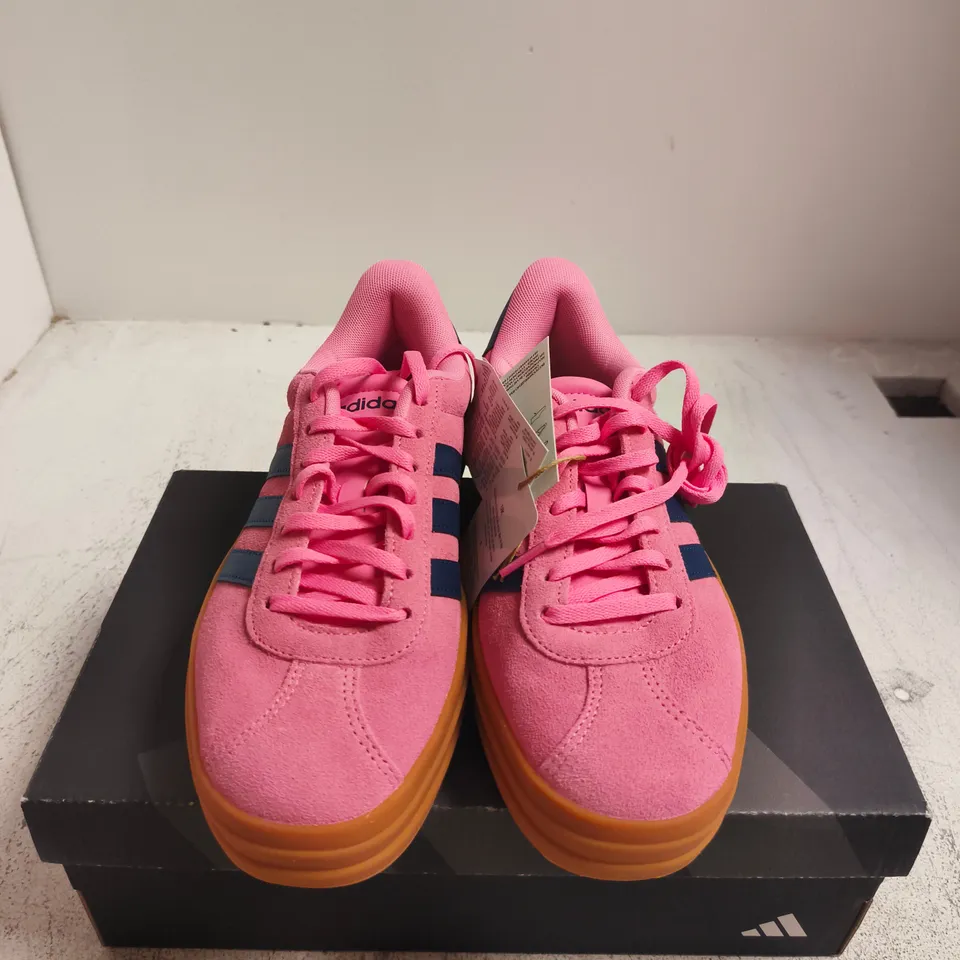 BOXED PAIR OF ADIDAS VL COURT BOLD SNEAKERS – PINK/BLUE, GUM SOLE – UK 6½ (US 8) – WOMEN'S