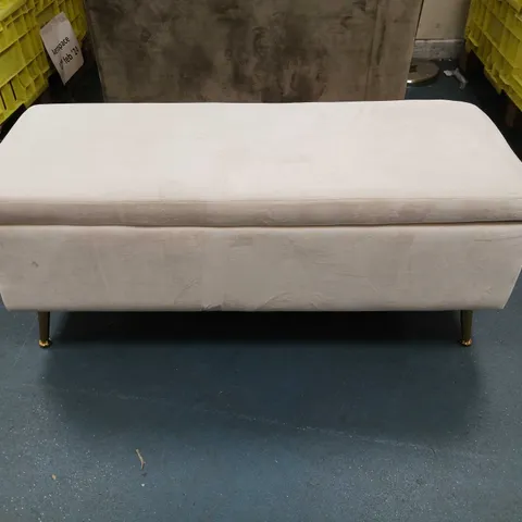 ALISON CORK OTTOMAN STORAGE BENCH IN CREAM 