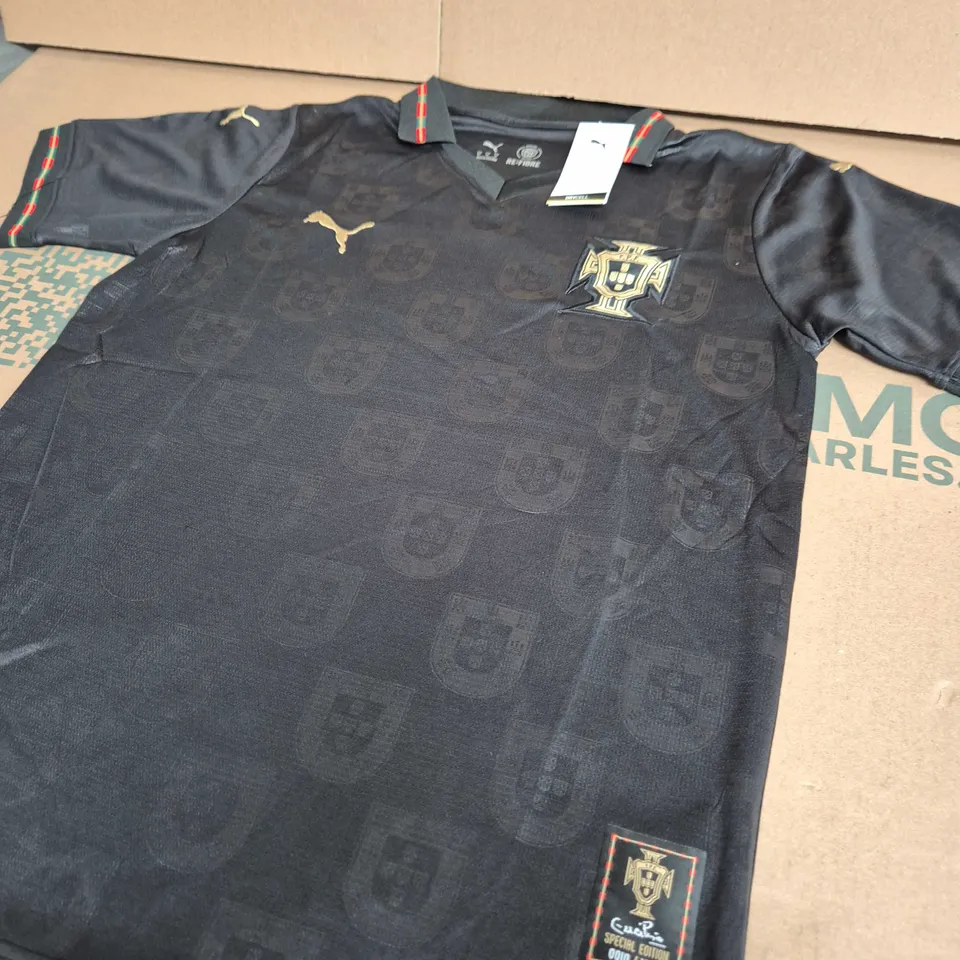 PORTUGAL NATIONAL FOOTBALL TEAM SHIRT – PUMA – SIZE M