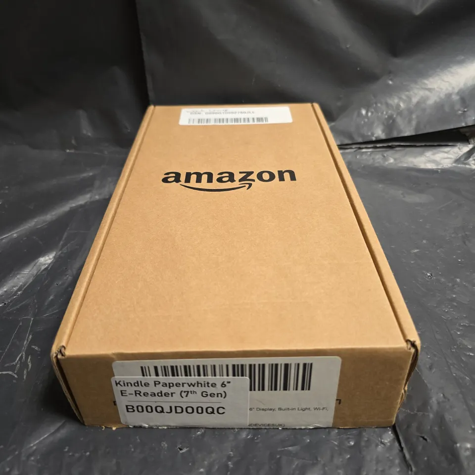 AMAZON KINDLE PAPERWHITE 6" E-READER (7TH GEN) – BOXED