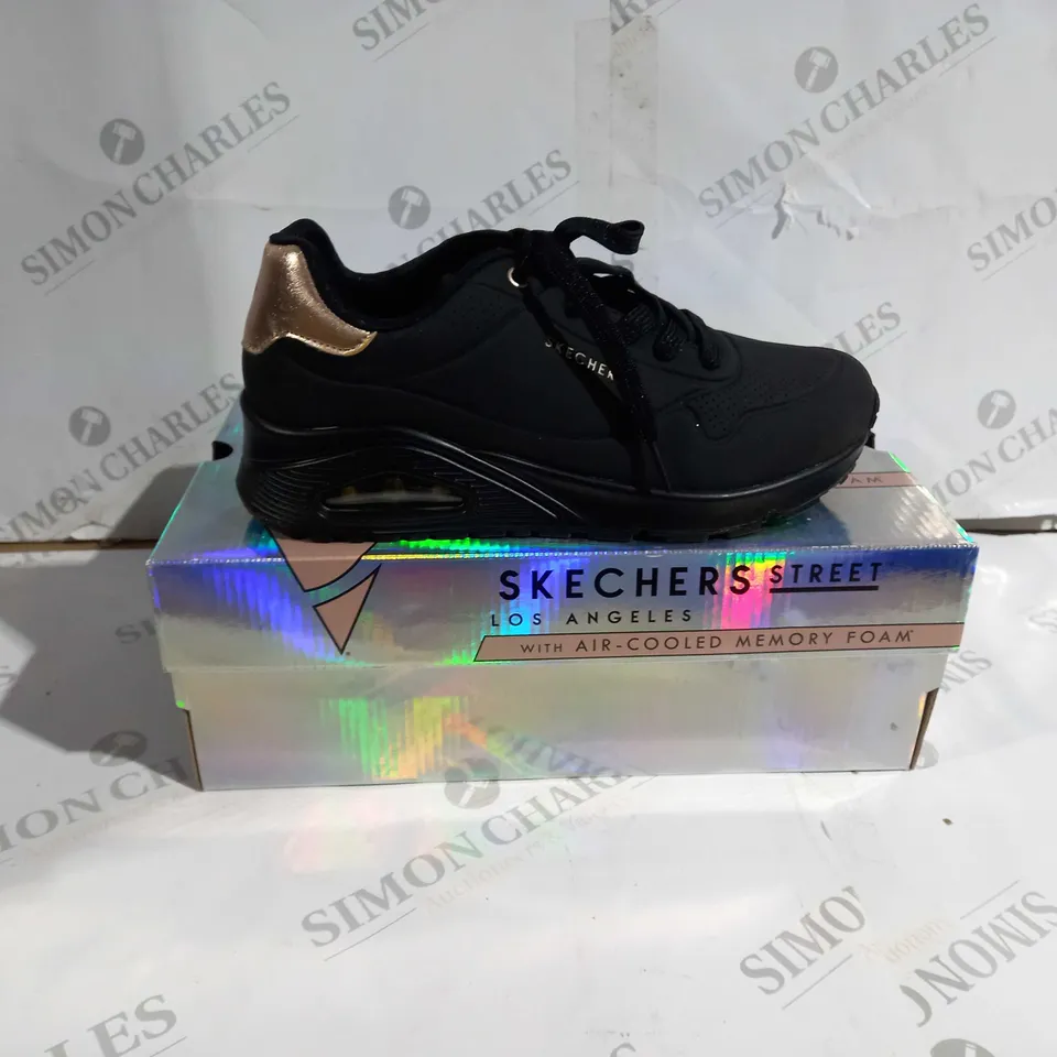 BOXED PAIR OF SKECHERS STREET SHOES IN BLACK/ROSE GOLD UK SIZE 6