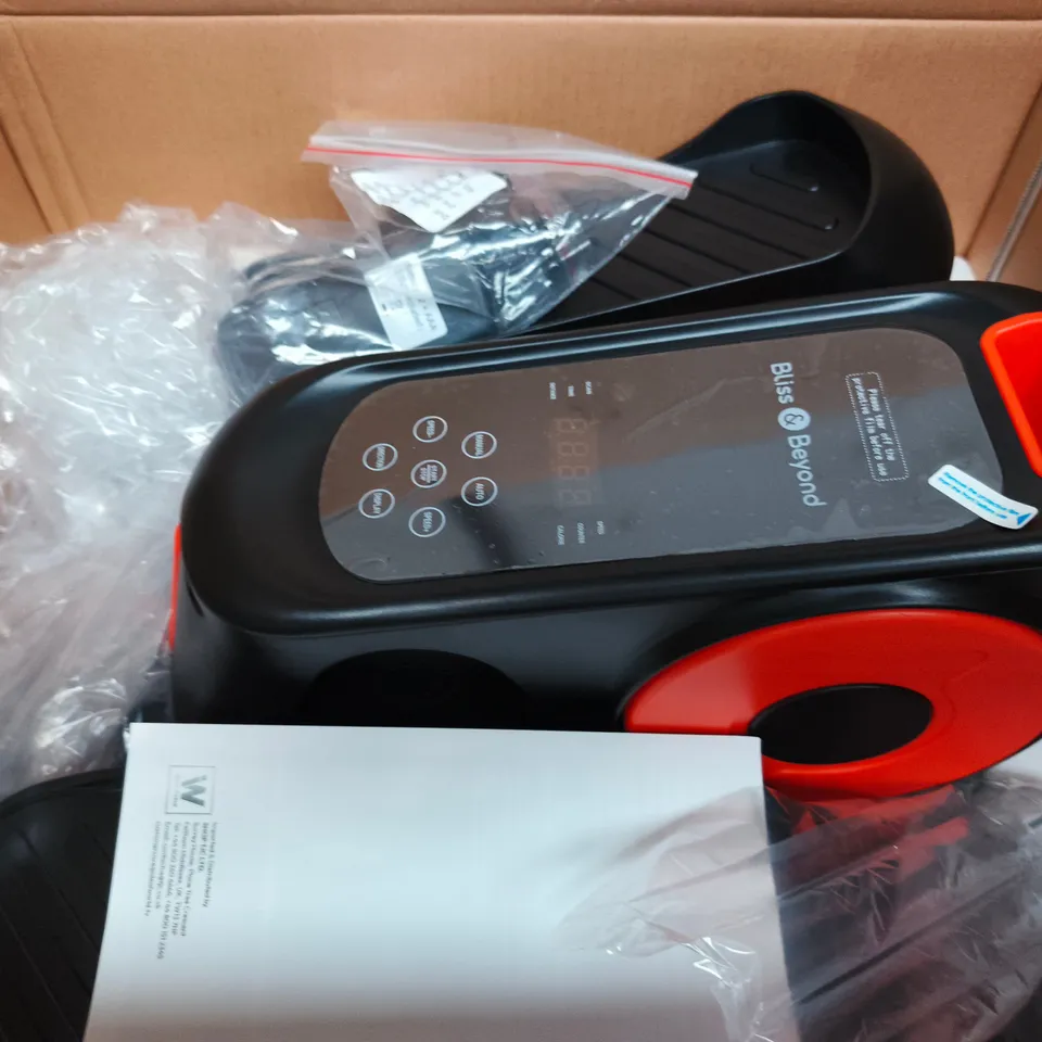 BLISS & BEYOND STEPFIT PORTABLE ELECTRONIC STEPPER (BOXED)