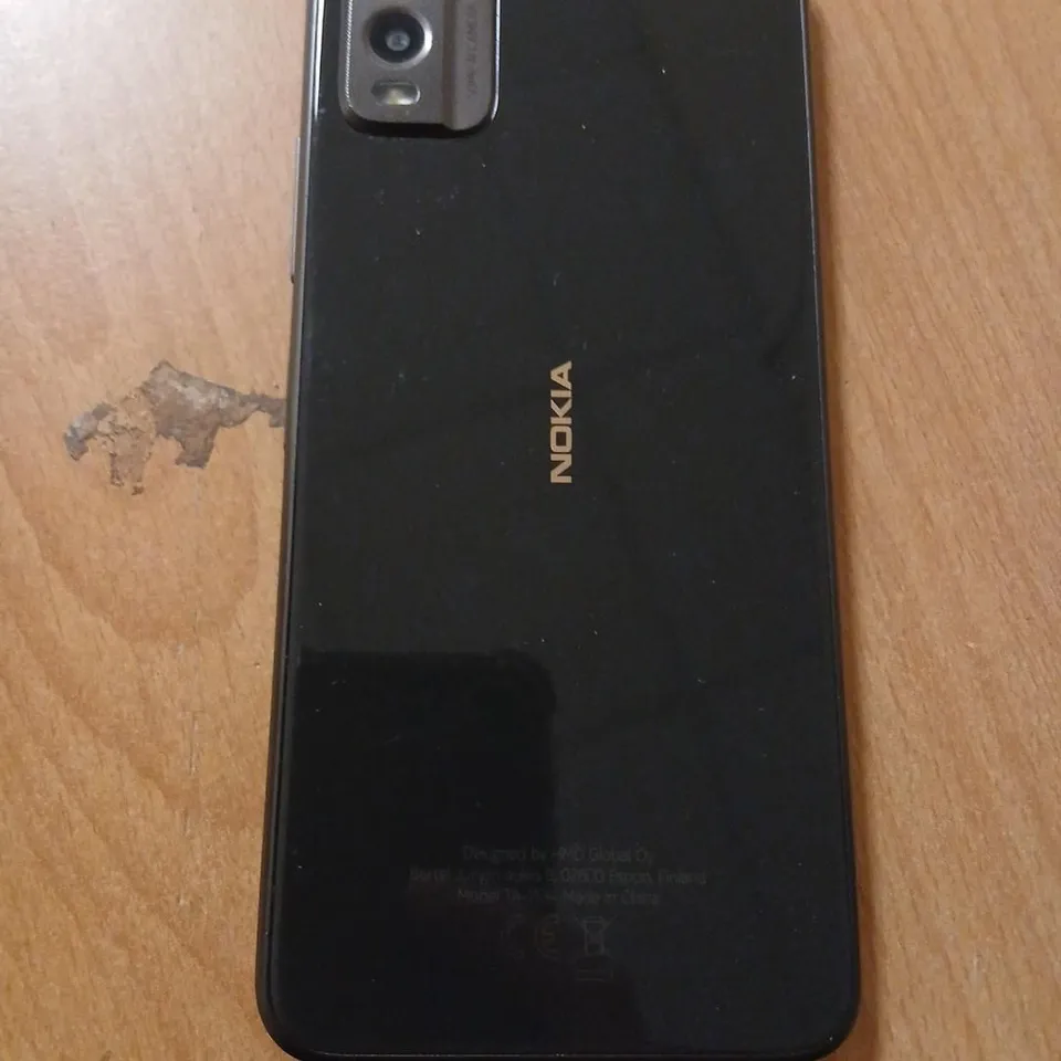 NOKIA C32 SMARTPHONE – BLACK