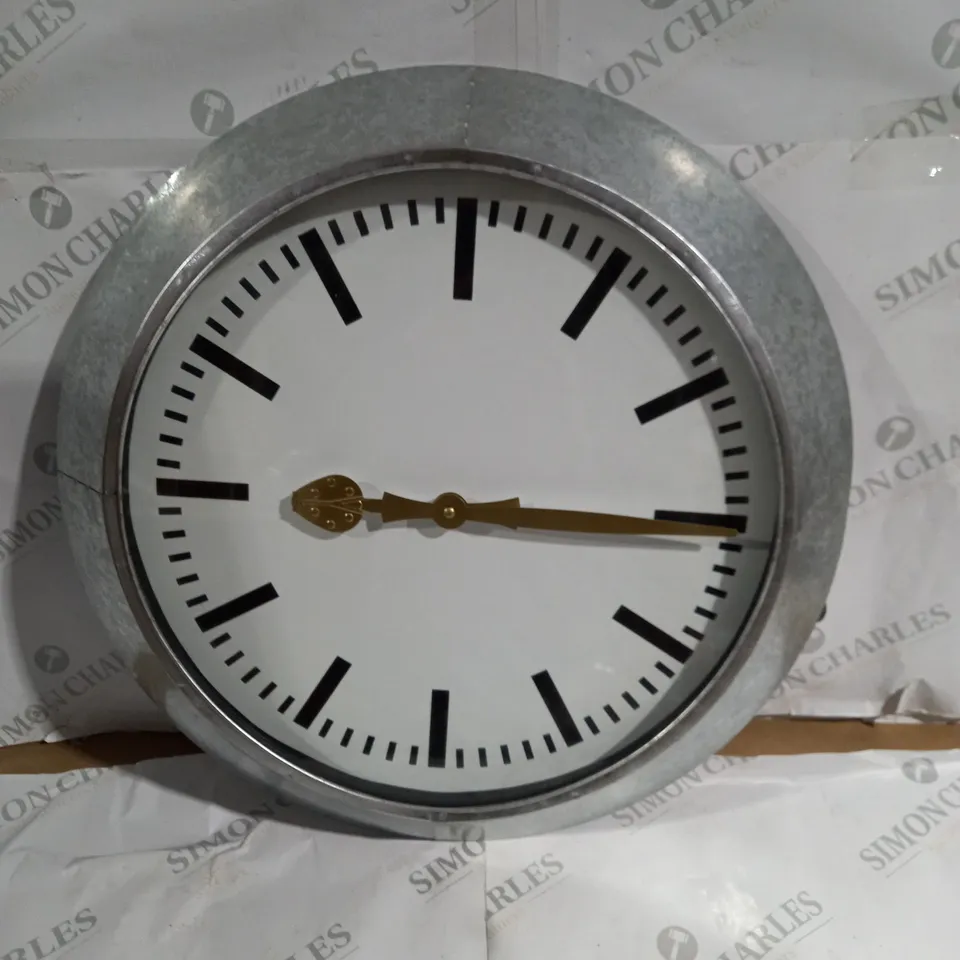 LARGE OUTDOOR GALVANISED STEEL CLOCK - WHITE FACE