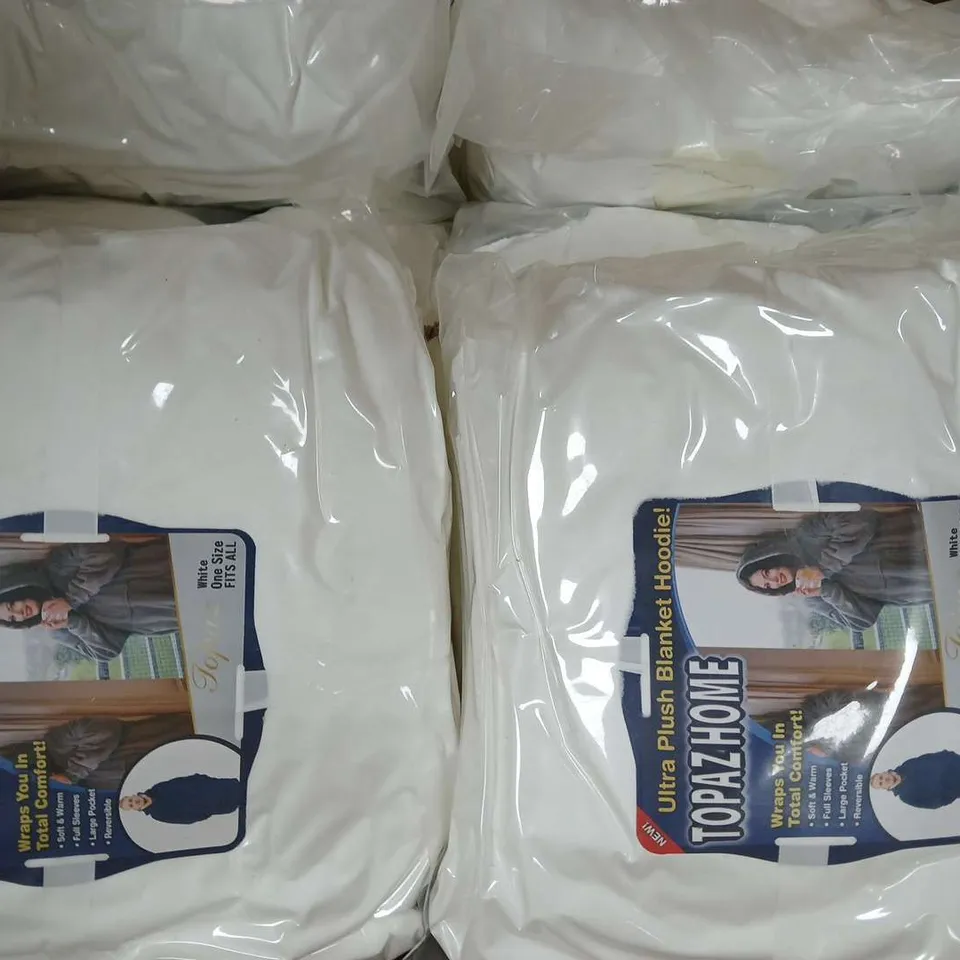 BOX OF APPROXIMATELY 10 TOPAZ HOME ULTRA PLUSH BLANKET HOODIES IN WHITE - ONE SIZE - COLLECTION ONLY
