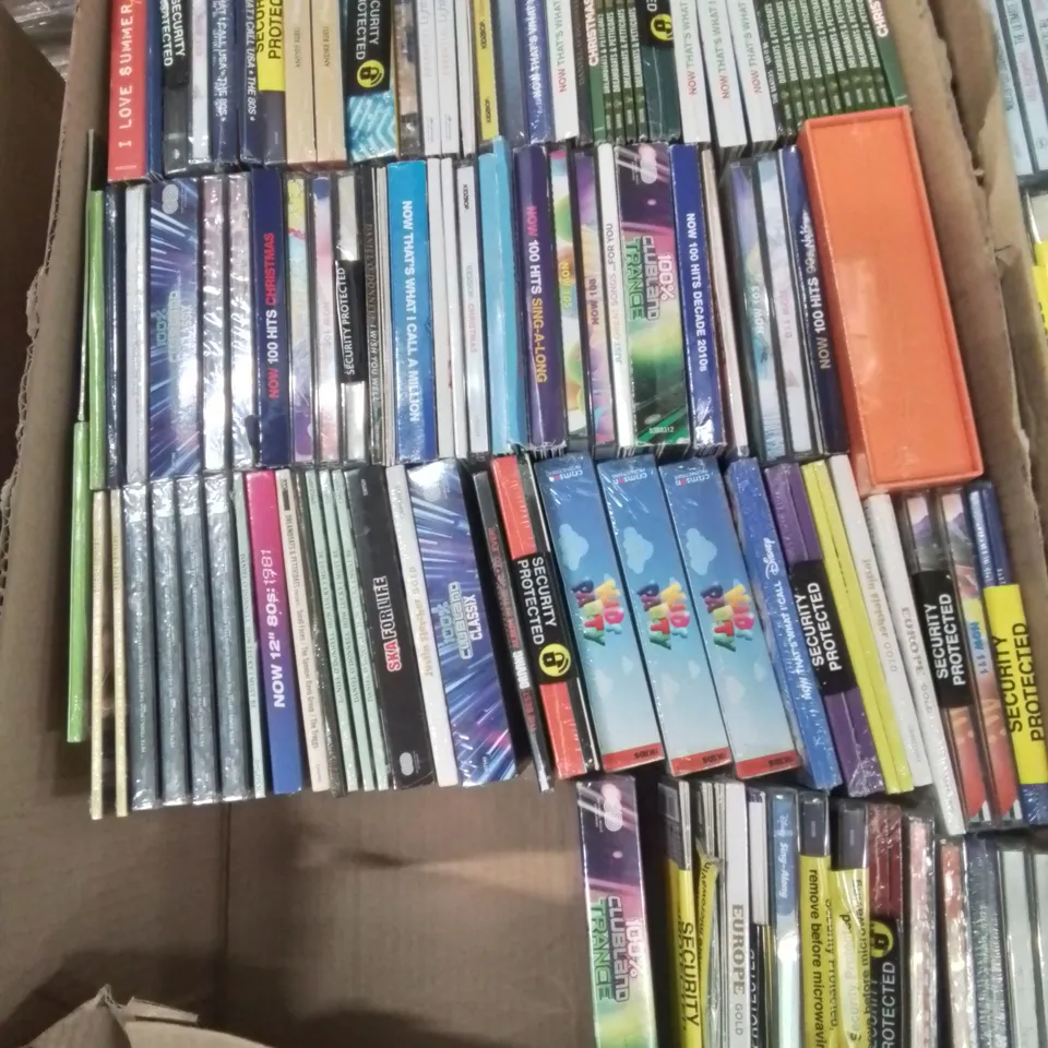 PALLET CONTAINING LARGE QUANTITY OF MIXED CD'S AND DVD'S