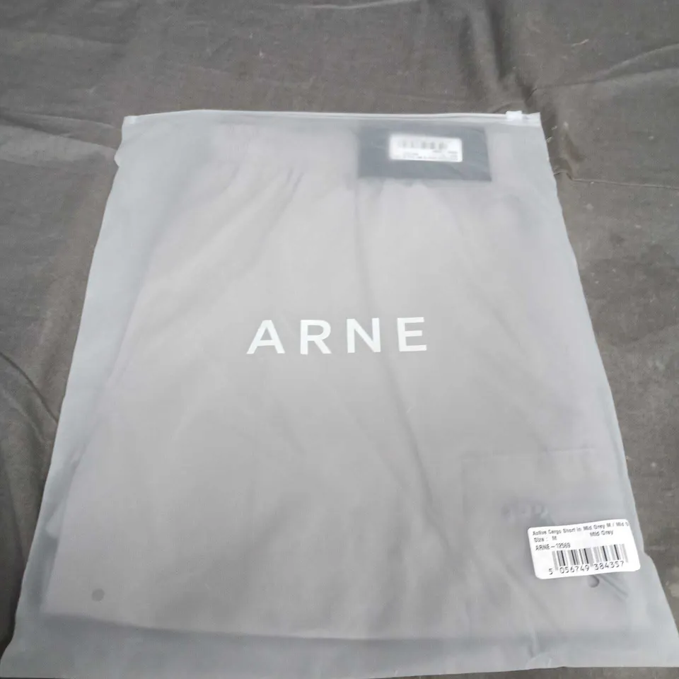 ARNE ACTIVE CARGO SHORT – MID GREY, SIZE M (MEN'S)