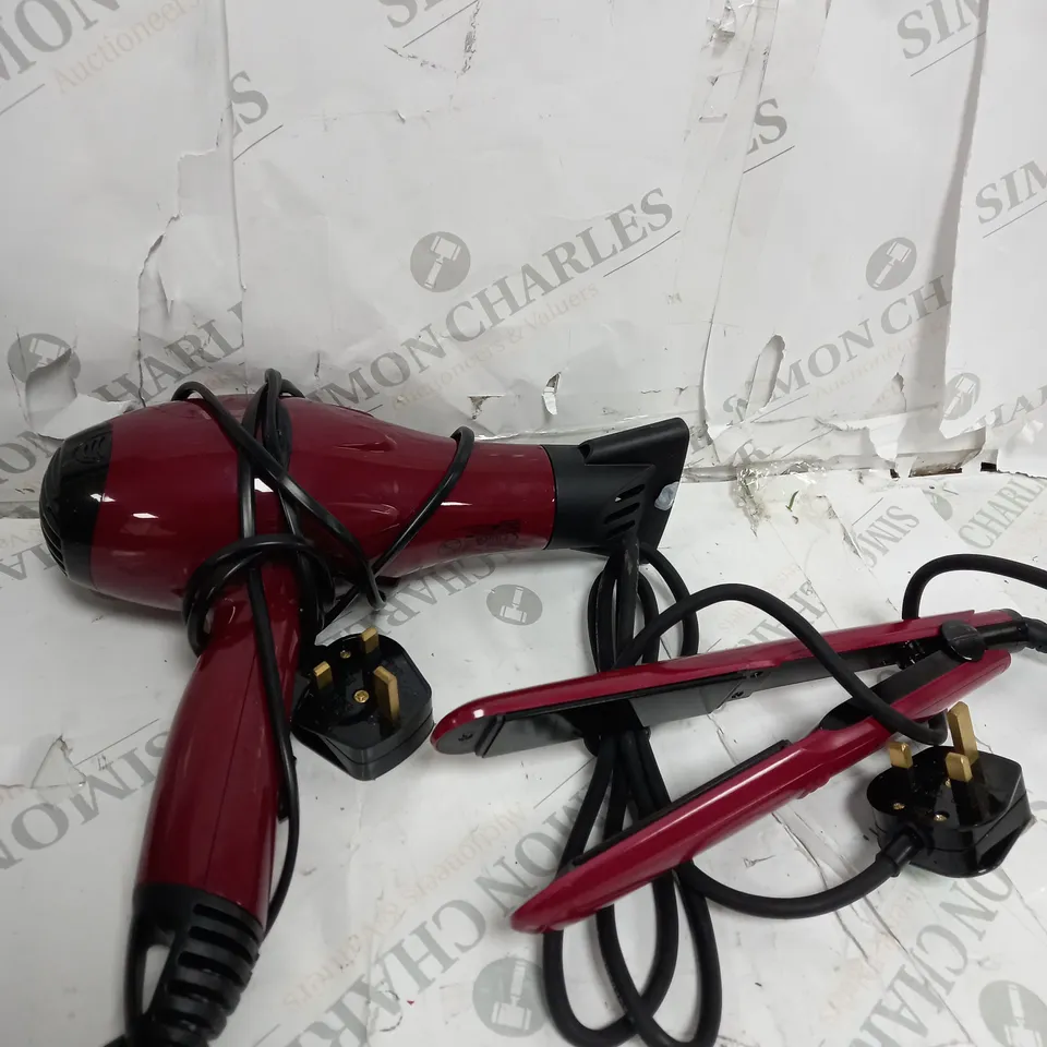 BOXED REVLON HAIR DRYER AND STYLING SET 