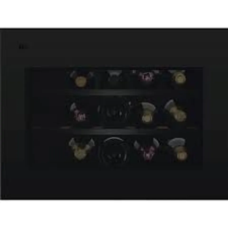 AEG NKW8P21KAT 45CM SERIES 8000 INTEGRATED IN COLUMN WINE COOLER – MATTE BLACK