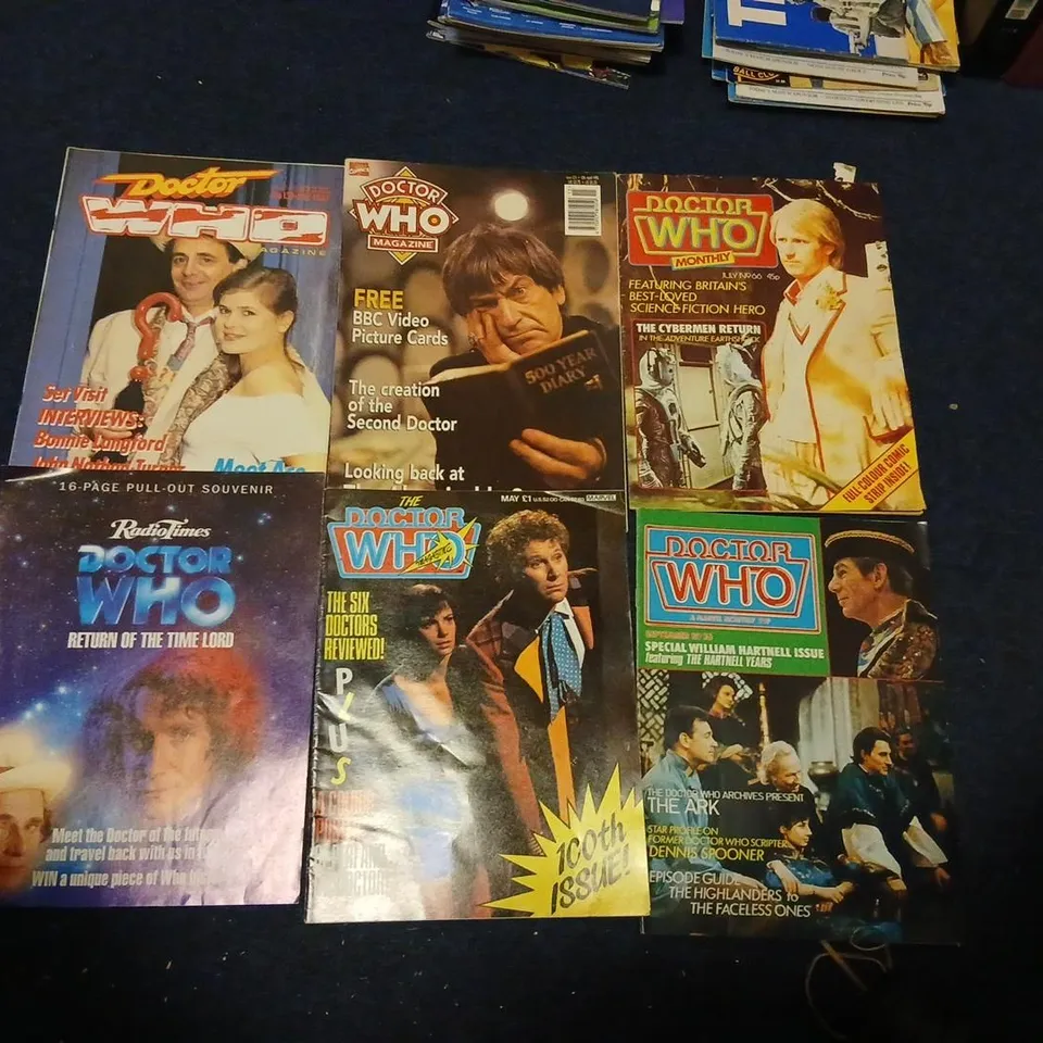 APPROXIMATELY 21 ASSORTED RETRO DOCTOR WHO MAGAZINES