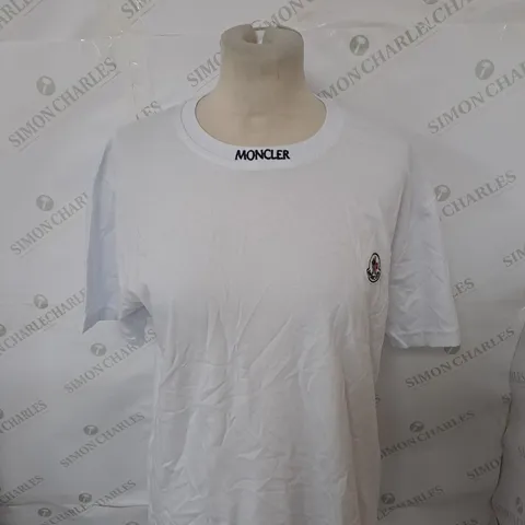 MONCLER CASUAL T-SHIRT IN WHITE SIZE L