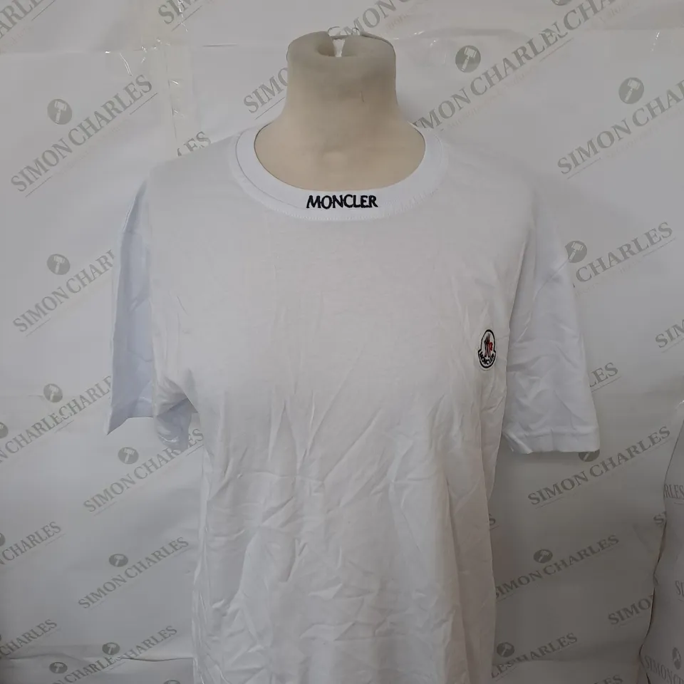 MONCLER CASUAL T-SHIRT IN WHITE SIZE L