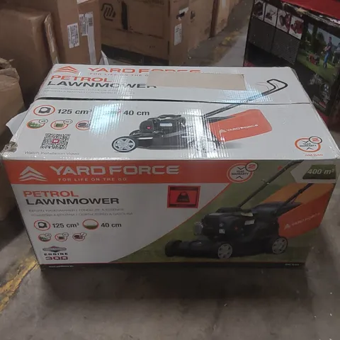 BOXED YARD FORCE GMB40 PETROL LAWM MOWER