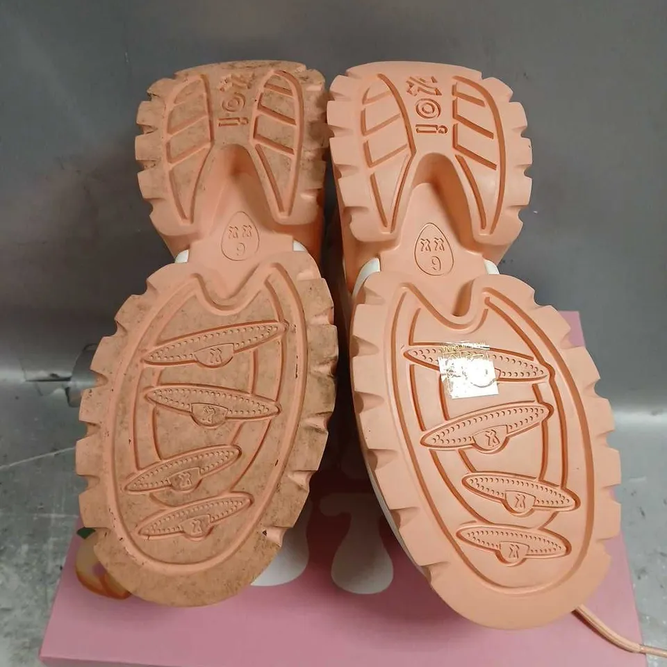 BOXED KOI TUTTI FRUITY PEACH ICED TEA TRAINERS SIZE 6