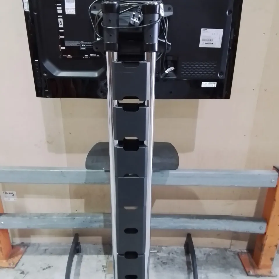 SAMSUNG 40" ME40B TELEVISION ON UNICOL OXFORD ROLLING TV STAND