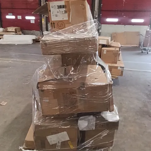 PALLET OF ASSORTED FURNITURE/FURNITURE PARTS INCLUDING- BENCH SET,SOFA,WATER FOUNTAIN 