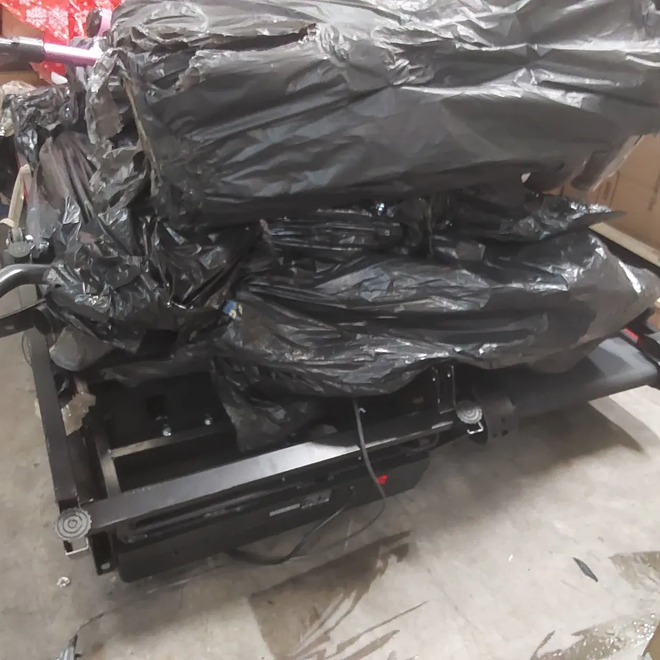 PALLET CONTAINING A LARGE QUANTITY OF ASSORTED ITEMS INCLUDING TREADMILL PARTS, VACUUM PARTS ECT