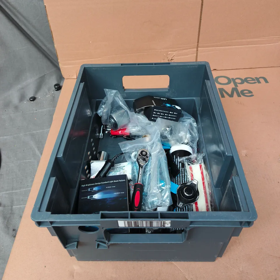 TOTE OF APPROXIATELY 10 ASSORTED AUTO PARTS TO INCLUDE: ATUMAN MULTIPURPOSE RACHET SET