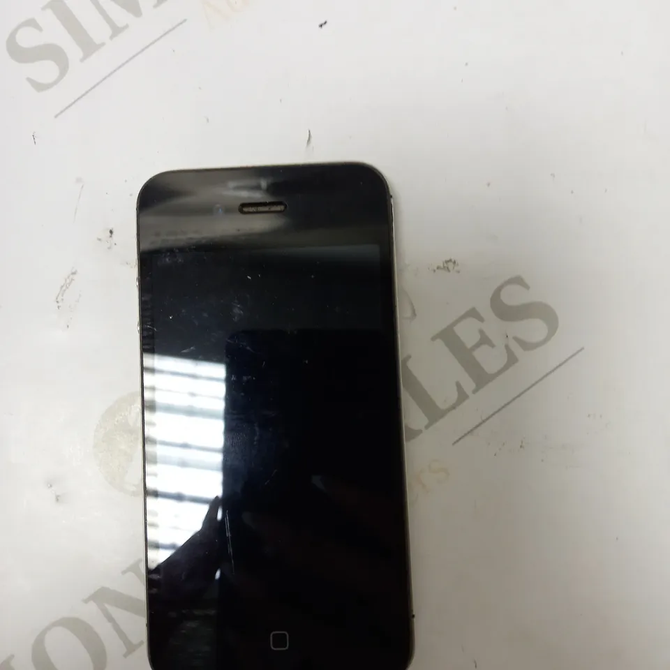 APPLE IPHONE 4S