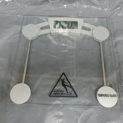 BOXED HOME GLASS ELECTRONIC SCALES - CLEAR