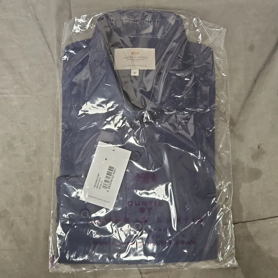 BAGGED HAWES & CURTIS BRUSHED SHIRT IN NAVY SIZE MEDIUM